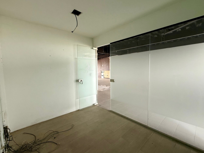 local comercial en renta en zona bosques, av stim