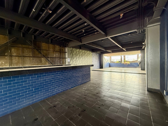 local comercial en renta en zona bosques, av stim