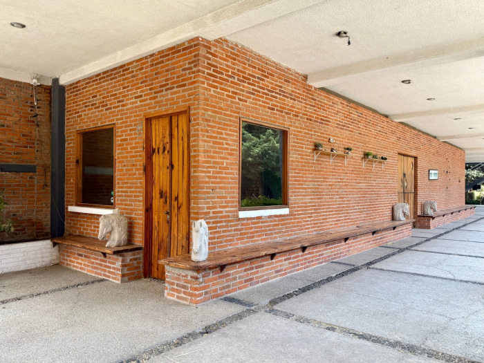 Casa en Condominio en Venta en Acopilco en Fraccionamiento con Club Hípico