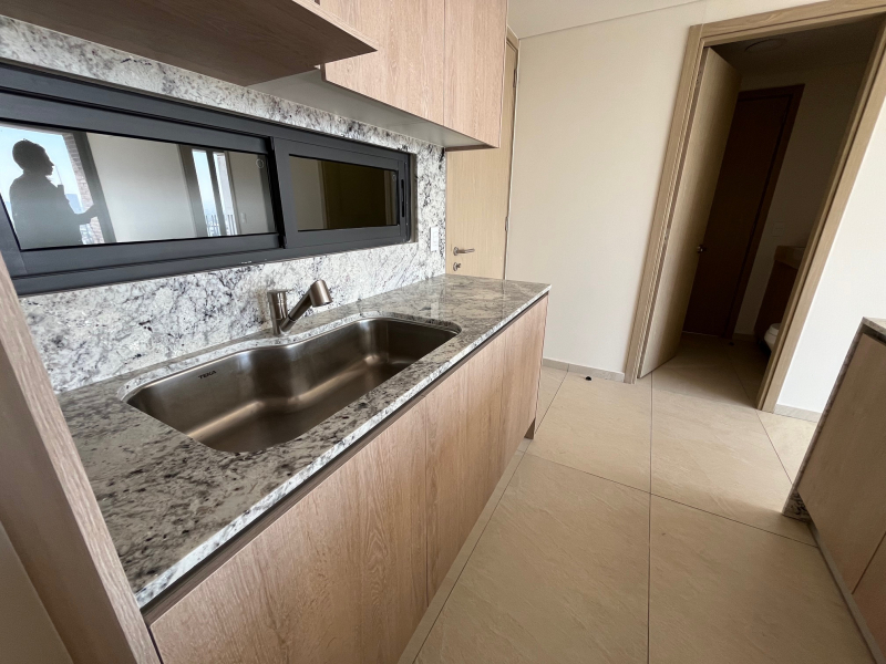 Departamento En Venta En Fraccionamiento Monraz
