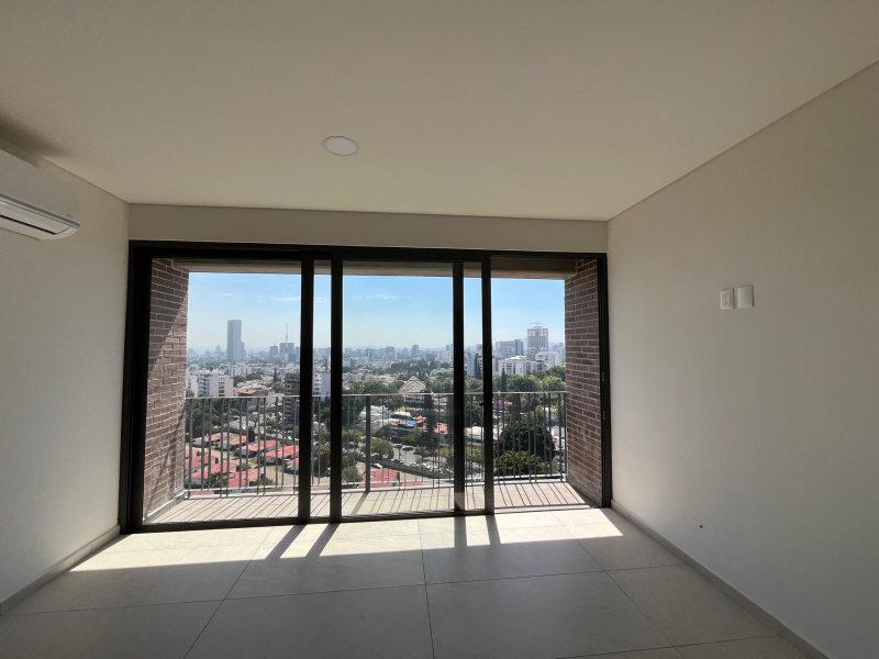 Departamento En Venta En Fraccionamiento Monraz