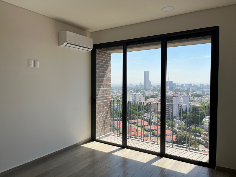 Departamento En Venta En Fraccionamiento Monraz