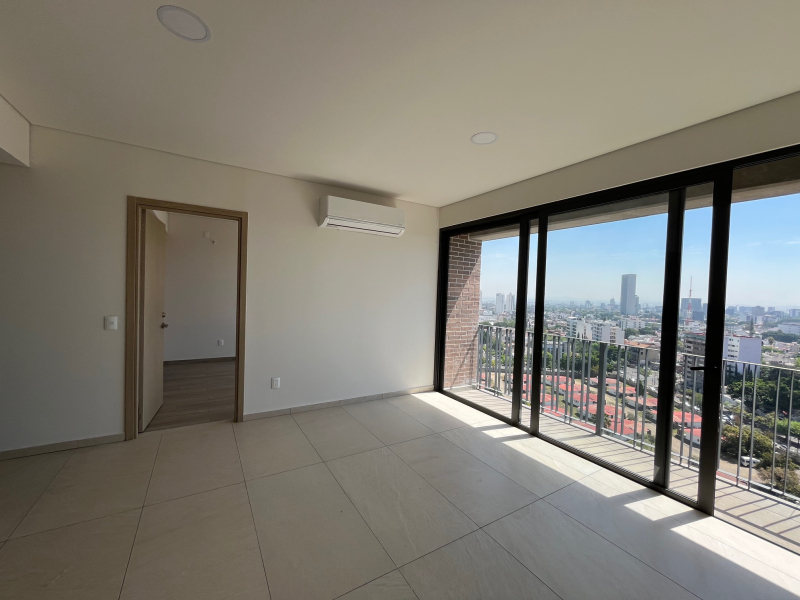 Departamento En Venta En Fraccionamiento Monraz