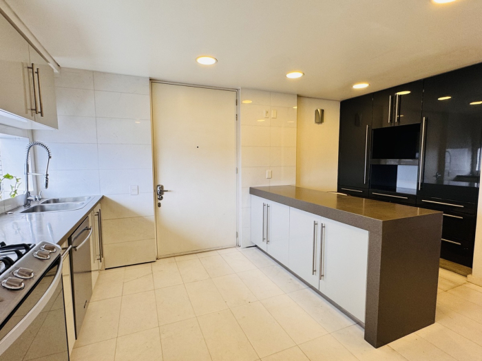 muy buen departamento en renta en punta del parque