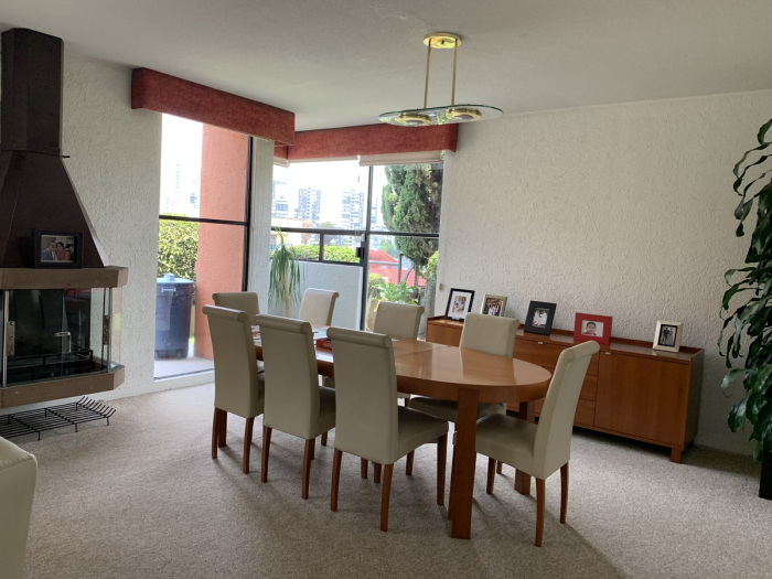 muy buena casa en renta frente al lomas country club