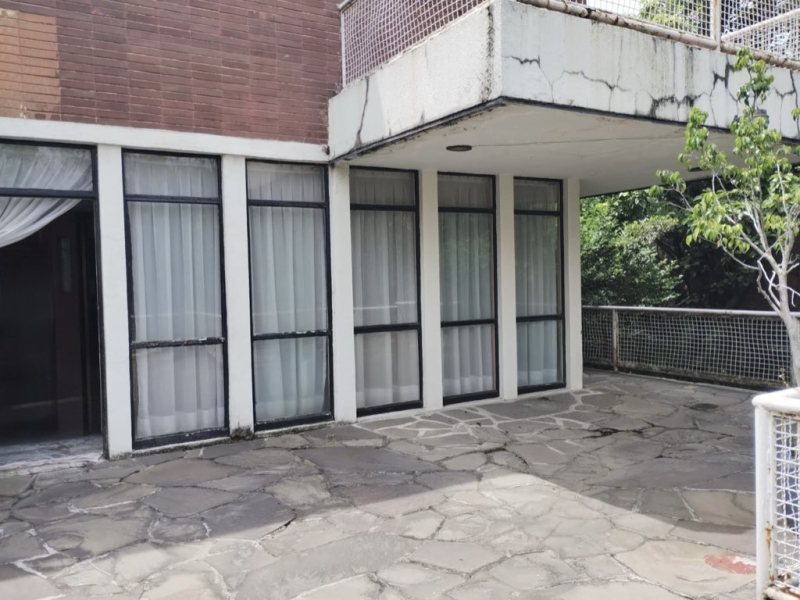 Casa en Venta para Remodelación - Lomas de Chapultepec