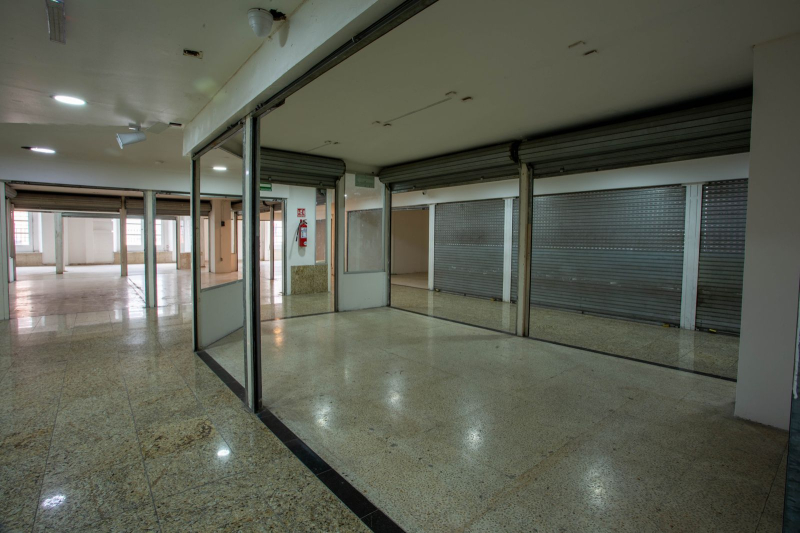 Renta De Espacios Comerciales En Centro Historico En Plaza Acreditada