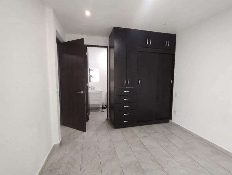 Venta Departamento Con Terraza En Letrán Valle 