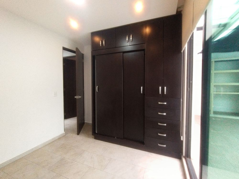 Venta Departamento Con Terraza En Letrán Valle 