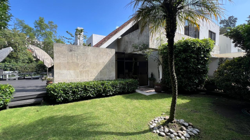 CASA EN VENTA BOSQUES DE LAS LOMAS