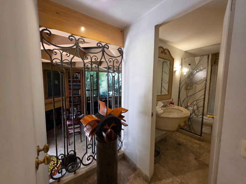 Casa En Venta En Bosques De Las Lomas