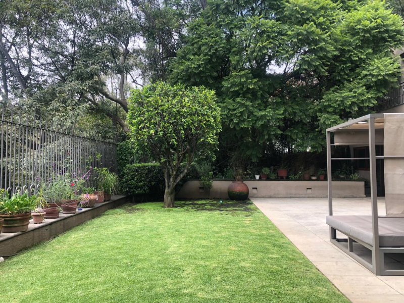 casa en venta en lomas de bezares