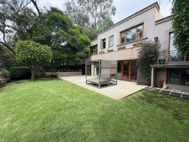 casa en venta en lomas de bezares