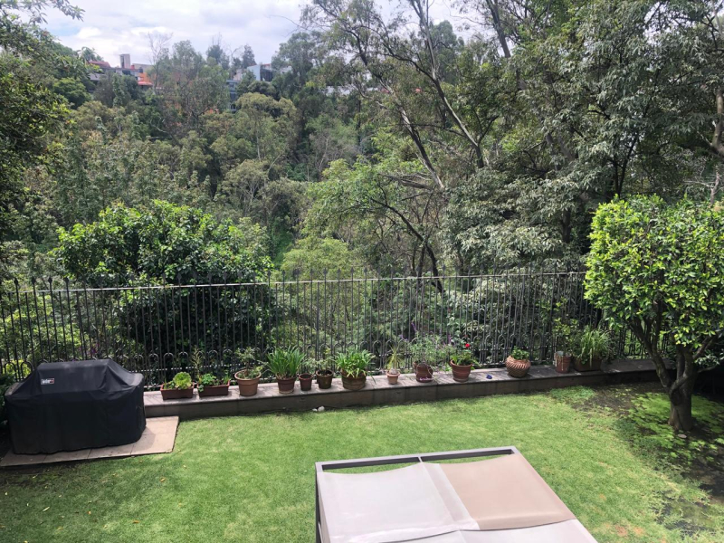 casa en venta en lomas de bezares