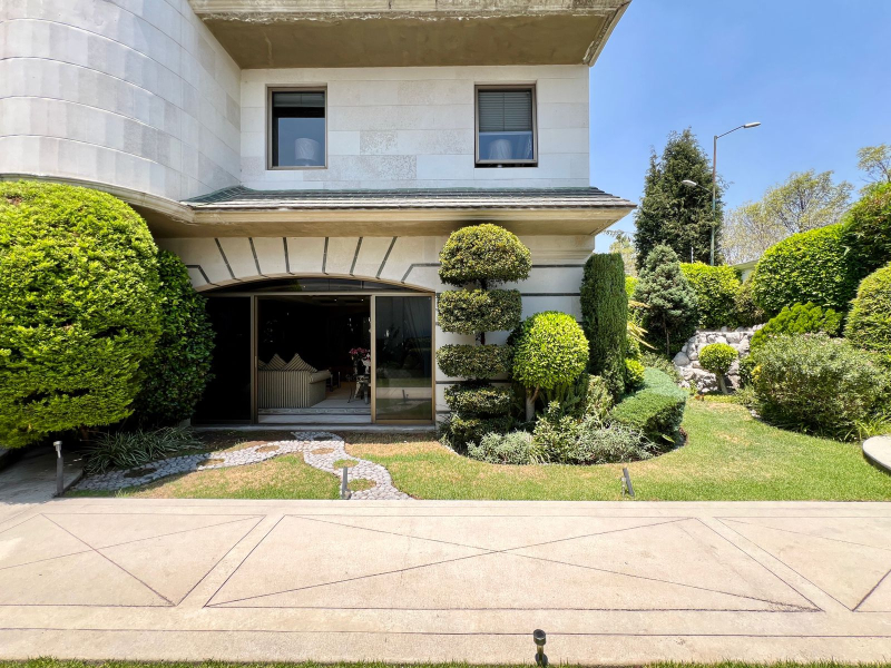 Espectacular Residencial en Venta-Paseos de los Laureles, Bosques de las lomas