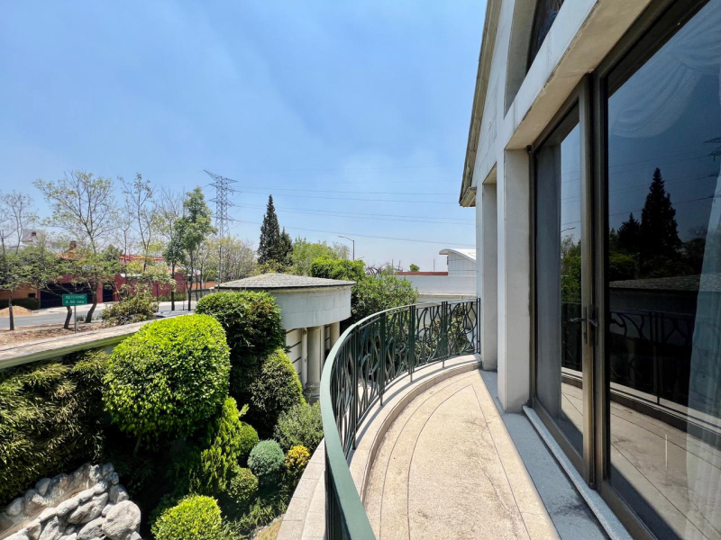 Casa en Venta en Bosques de las Lomas
