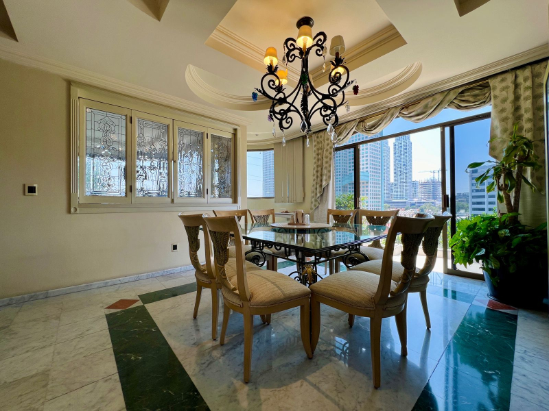 Casa en Venta en Bosques de las Lomas