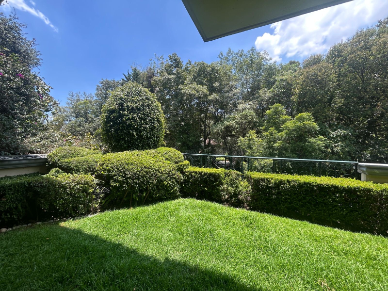 CASA EN VENTA EN PRIVADA - PASEO DE LOS LAURELES- BOSQUES DE LAS LOMAS