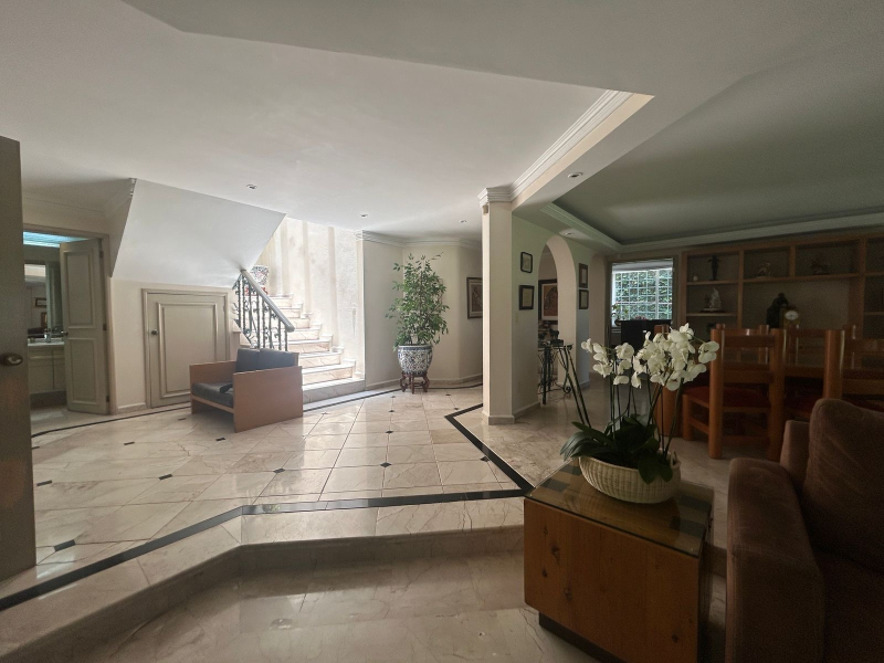 CASA EN VENTA EN PRIVADA - PASEO DE LOS LAURELES- BOSQUES DE LAS LOMAS