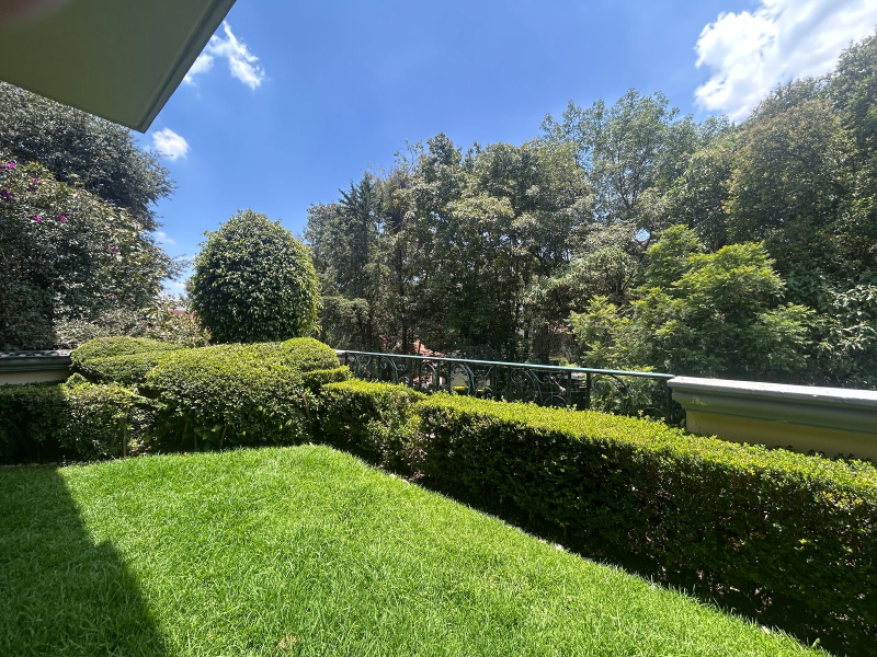 CASA EN VENTA EN PRIVADA - PASEO DE LOS LAURELES- BOSQUES DE LAS LOMAS