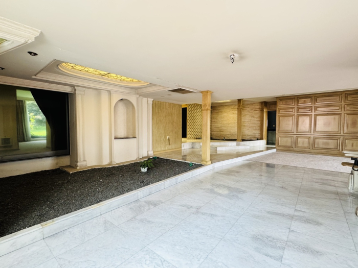 Casa para Remodelar en Venta en Paseo de la Reforma