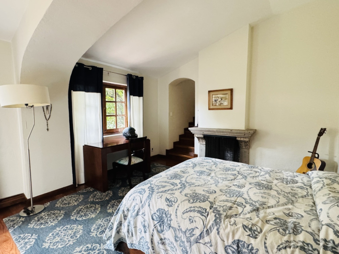 VENTA CASA EN LOMAS HIP�?DROMO