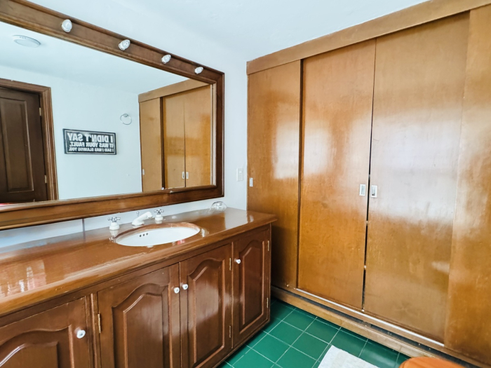 VENTA CASA EN LOMAS HIP�?DROMO