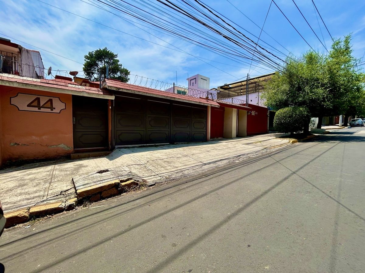 Casa en VENTA en las Águilas