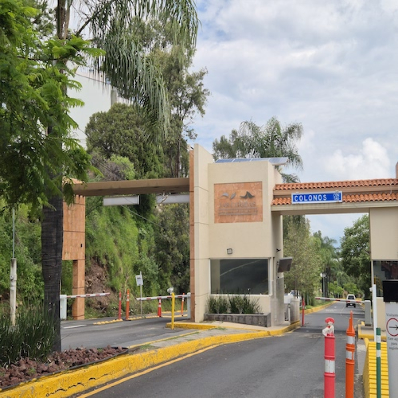   LAS CA�?ADAS, CONDOMINIO LAS PRADERAS   