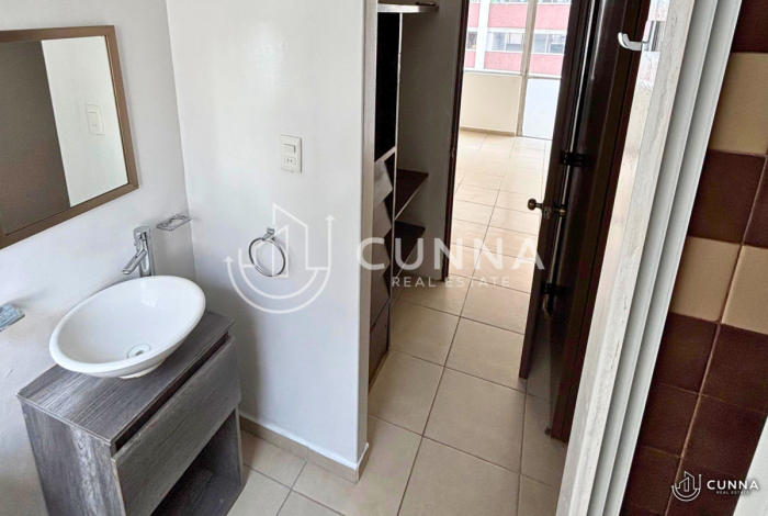 DEPARTAMENTO SAN LORENZO EN RENTA