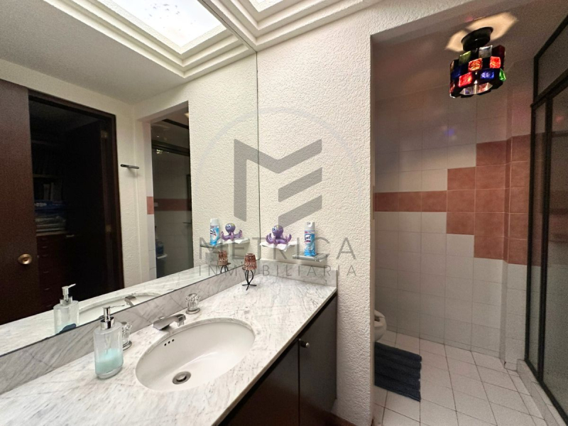 casa en condominio en calle cerrada en venta – tecamachalco, cerca de monte líbano