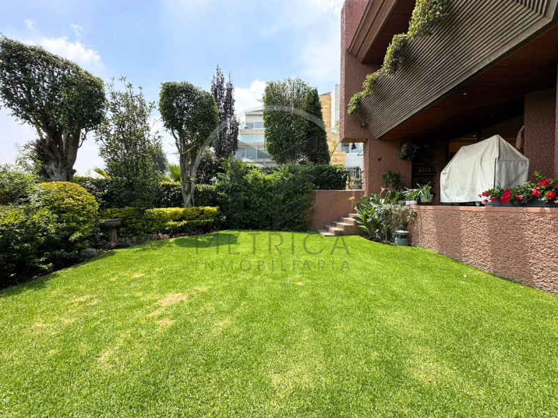 casa en condominio en calle cerrada en venta – tecamachalco, cerca de monte líbano