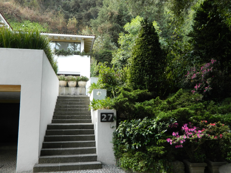 Casa En Cerrada De Rancho San Francisco 