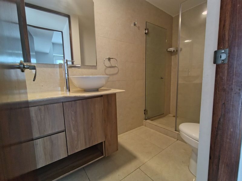 Renta Departamento en Grand Tower Del Valle, 3 recamaras piso 4