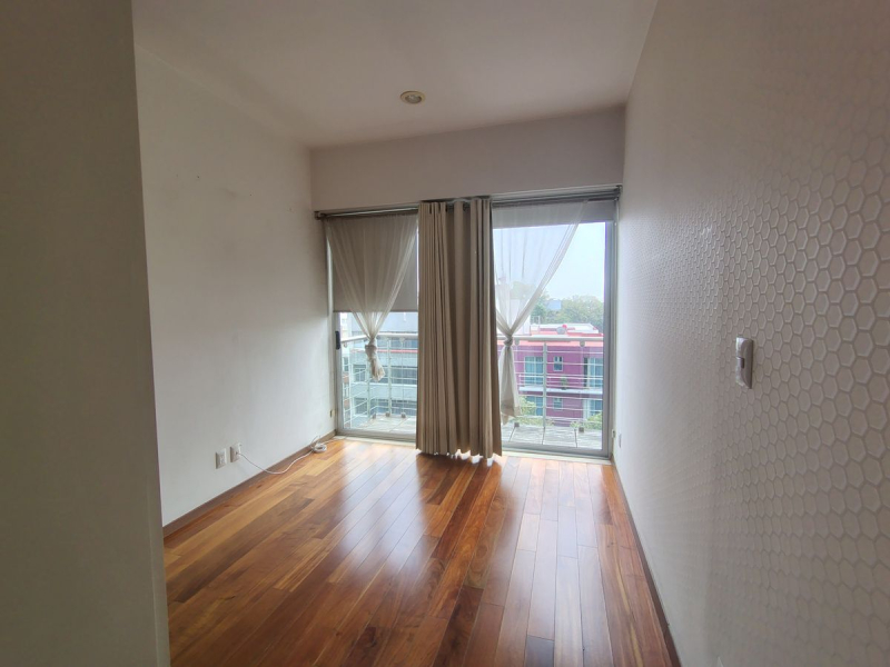 Renta Departamento en Grand Tower Del Valle, 3 recamaras piso 4