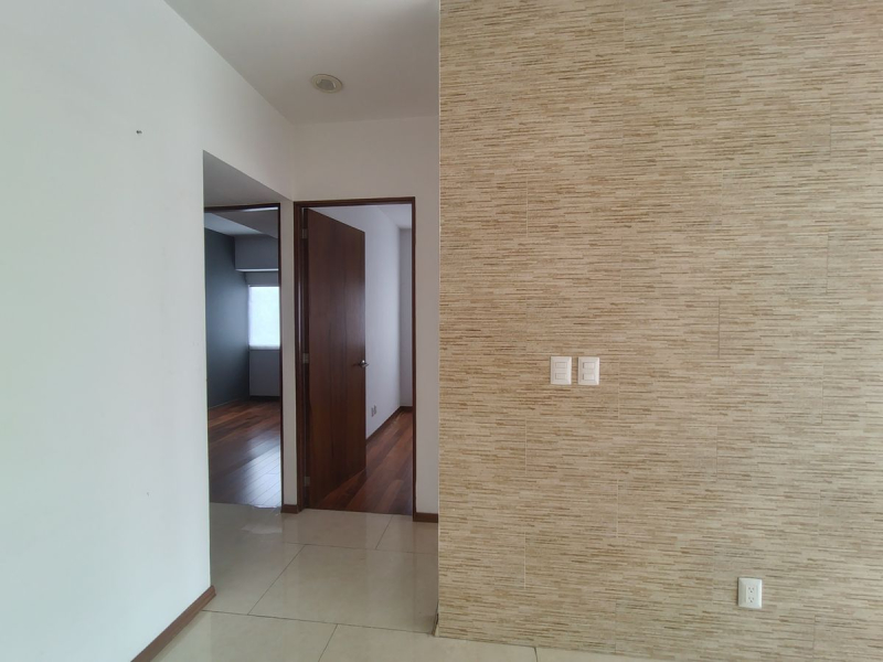 Renta Departamento en Grand Tower Del Valle, 3 recamaras piso 4