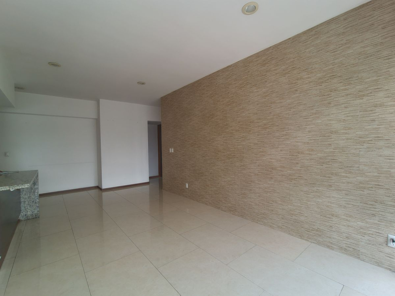 Renta Departamento en Grand Tower Del Valle, 3 recamaras piso 4