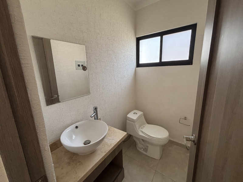 Casa En Renta En Residencial El Refugio