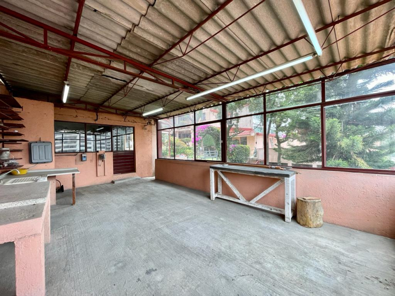 Casa con gran potencial en venta �?? Lomas de Tecamachalco