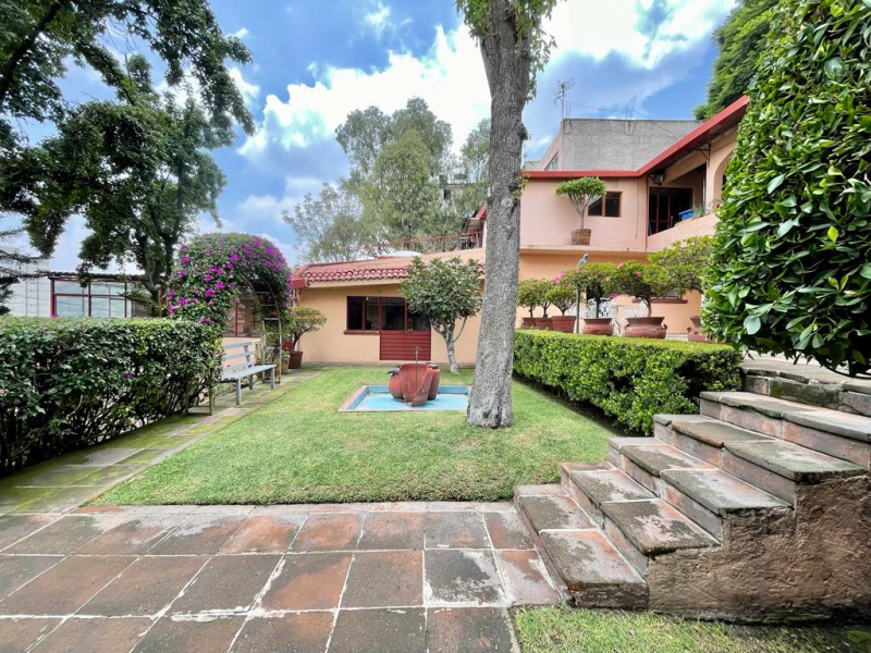 Casa con gran potencial en venta �?? Lomas de Tecamachalco