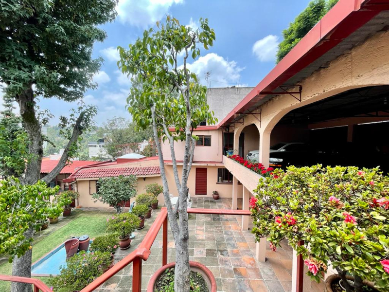 Casa con gran potencial en venta �?? Lomas de Tecamachalco