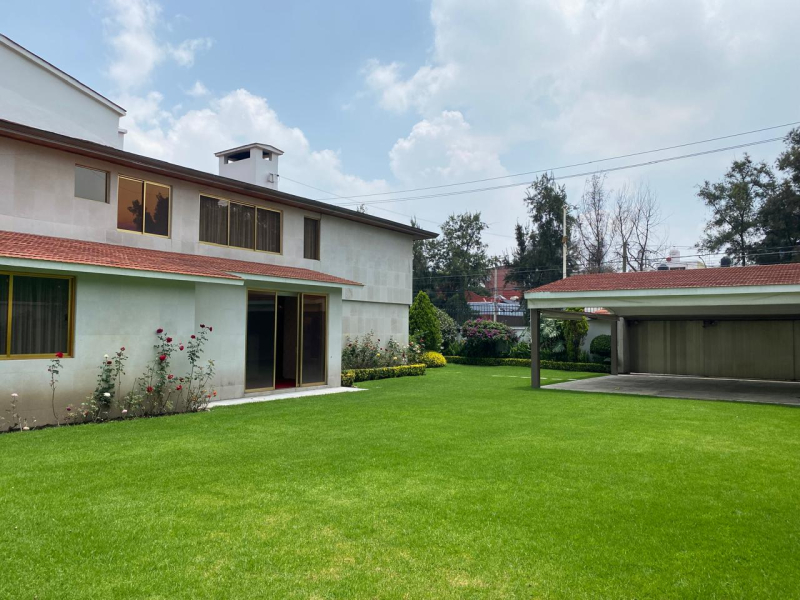VENTA CASA EN SATELITE 2 TERRENOS 