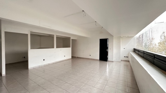 Polanco, Homero oficinas 80m2 en renta $23,200MN