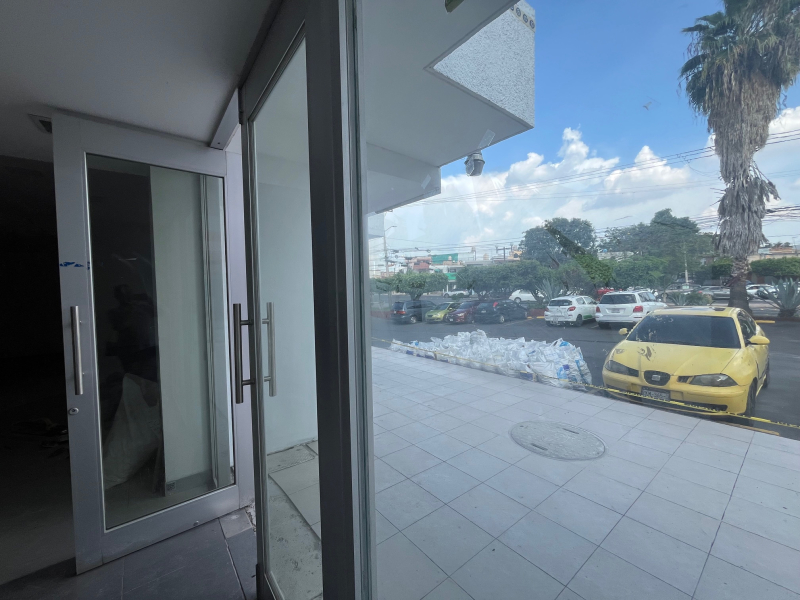 Local Comercial En Renta En Fraccionamiento Jardines Del Country