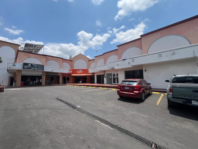 Local Comercial En Renta En Fraccionamiento Jardines Del Country
