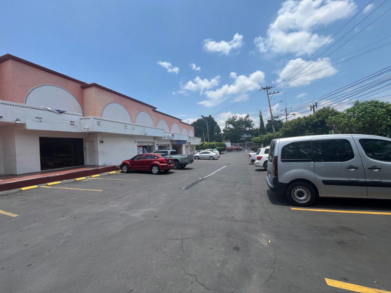 Local Comercial En Renta En Fraccionamiento Jardines Del Country