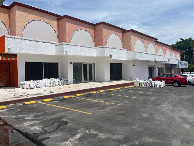 Local Comercial En Renta En Fraccionamiento Jardines Del Country