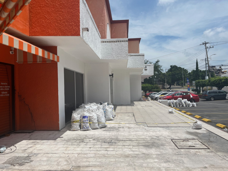 Local Comercial En Renta En Fraccionamiento Jardines Del Country