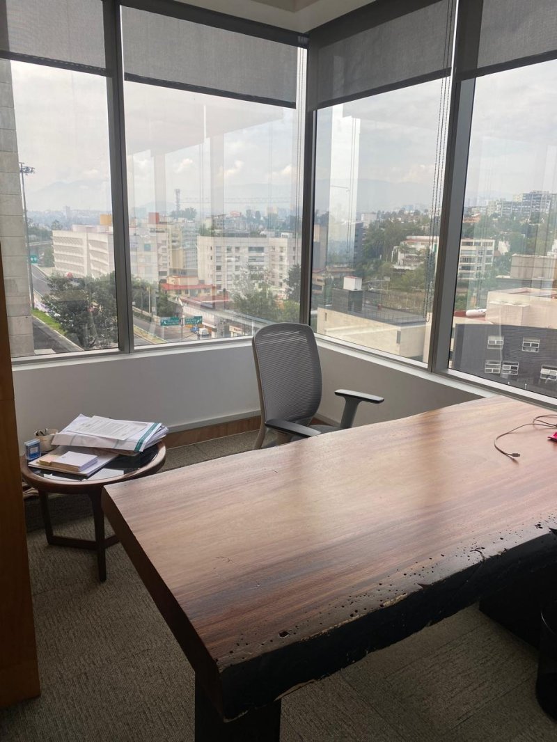 Oficinas De Lujo Con Excelente Ubicación En Lomas Altas