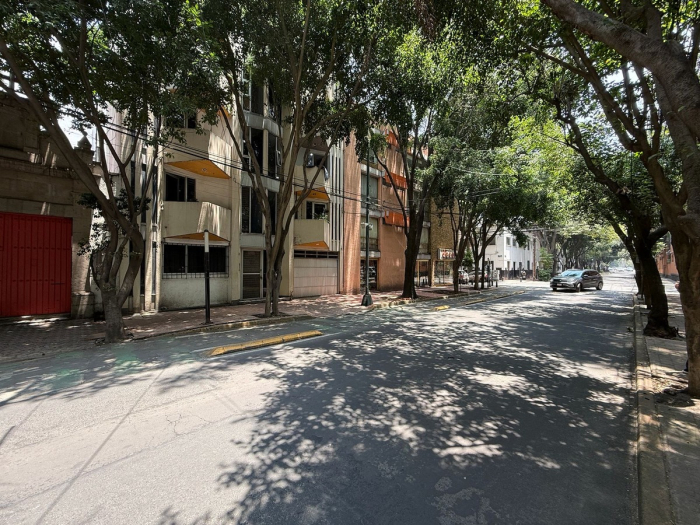 Edificio para remodelar en Venta en San Miguel Chapultepec